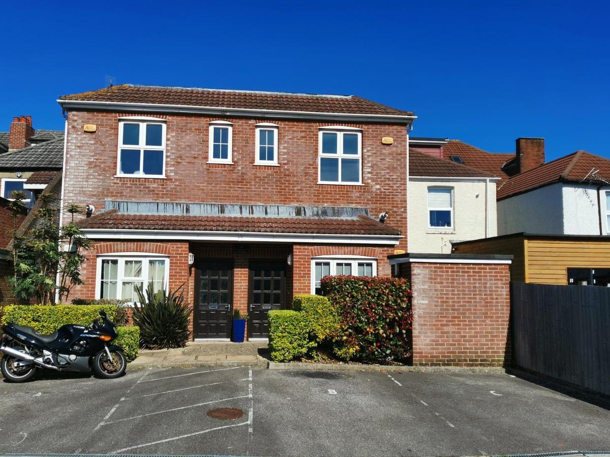 Poseidon Friends Bournemouth Exterior foto